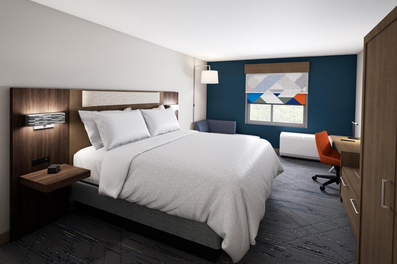 Express & - Yuba - Marysville, An Ihg * Yuba City